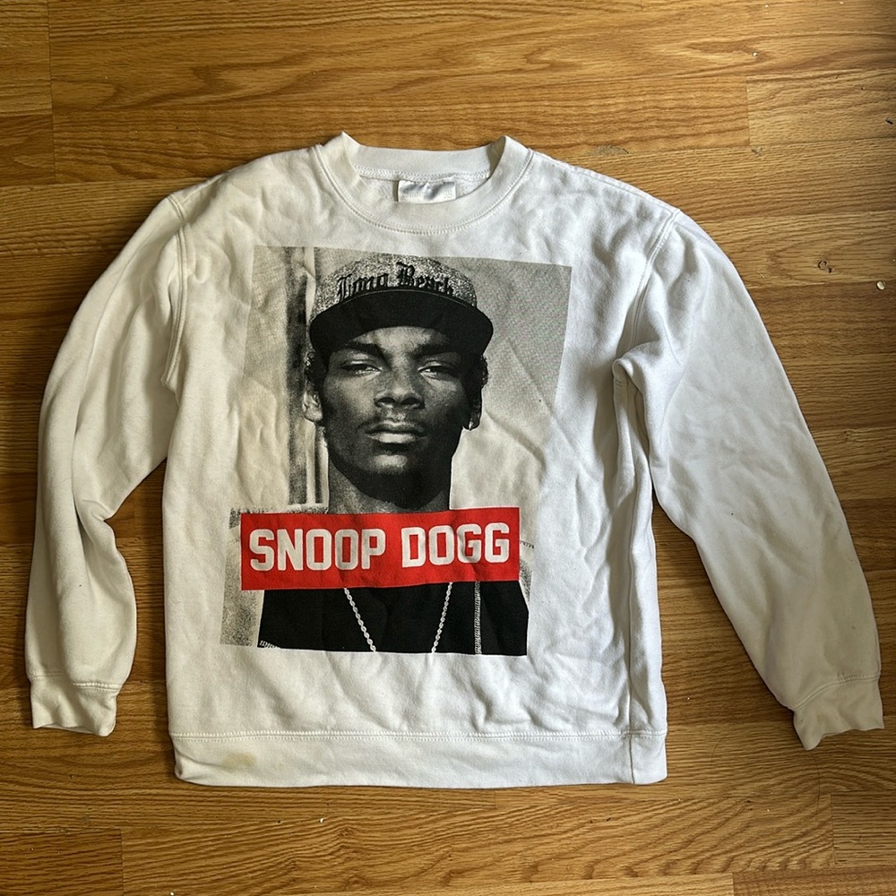 Snoop Dogg sweatshirt
